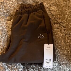ALO Yoga espresso Sweatpants joggers